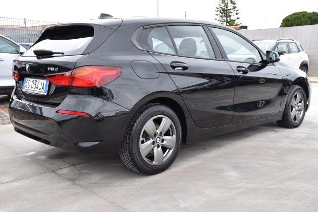 BMW 116 d 5p. Business Advantage