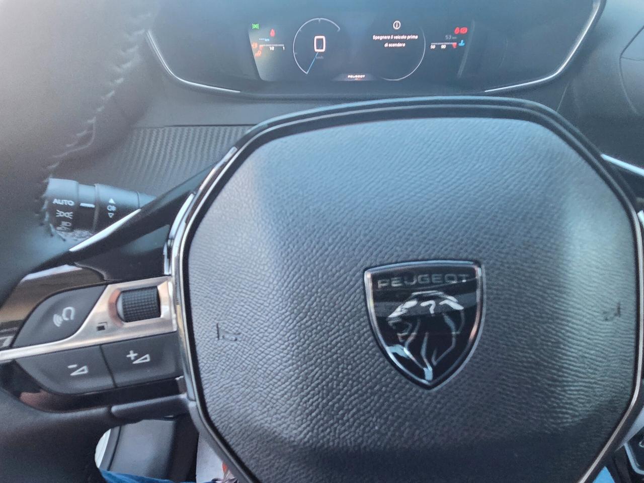 Peugeot 208 KM0 ALLURE 100 CV CON CAMERA 360° E NAVIGATORE NESSUN OBBLIGO FINANZIARIO !