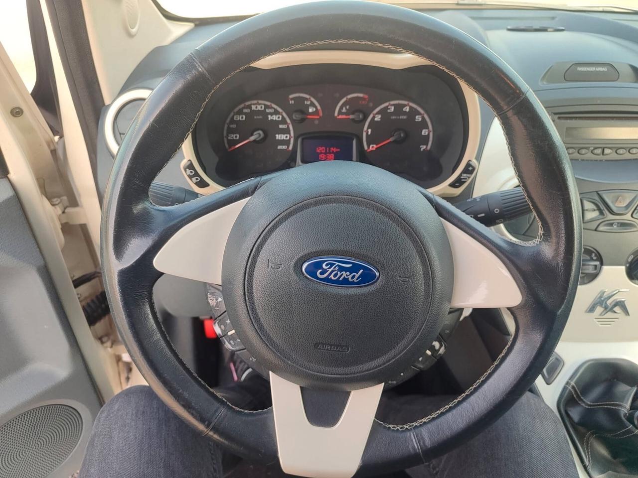 Ford Ka Ka+ 1.2 8V 69CV Titanium