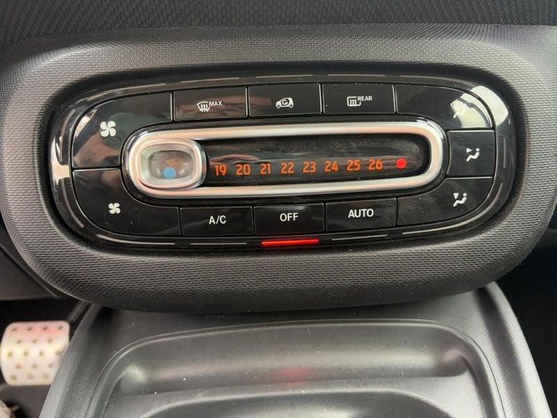 smart fortwo BRABUS 0.9 Turbo twinamic Cabrio