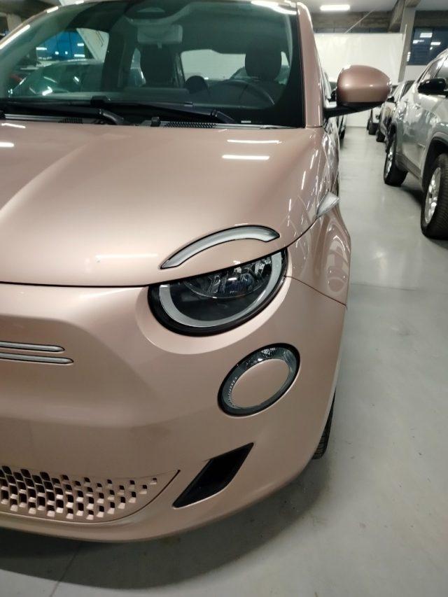 FIAT 500e Berlina 42 kWh ICON