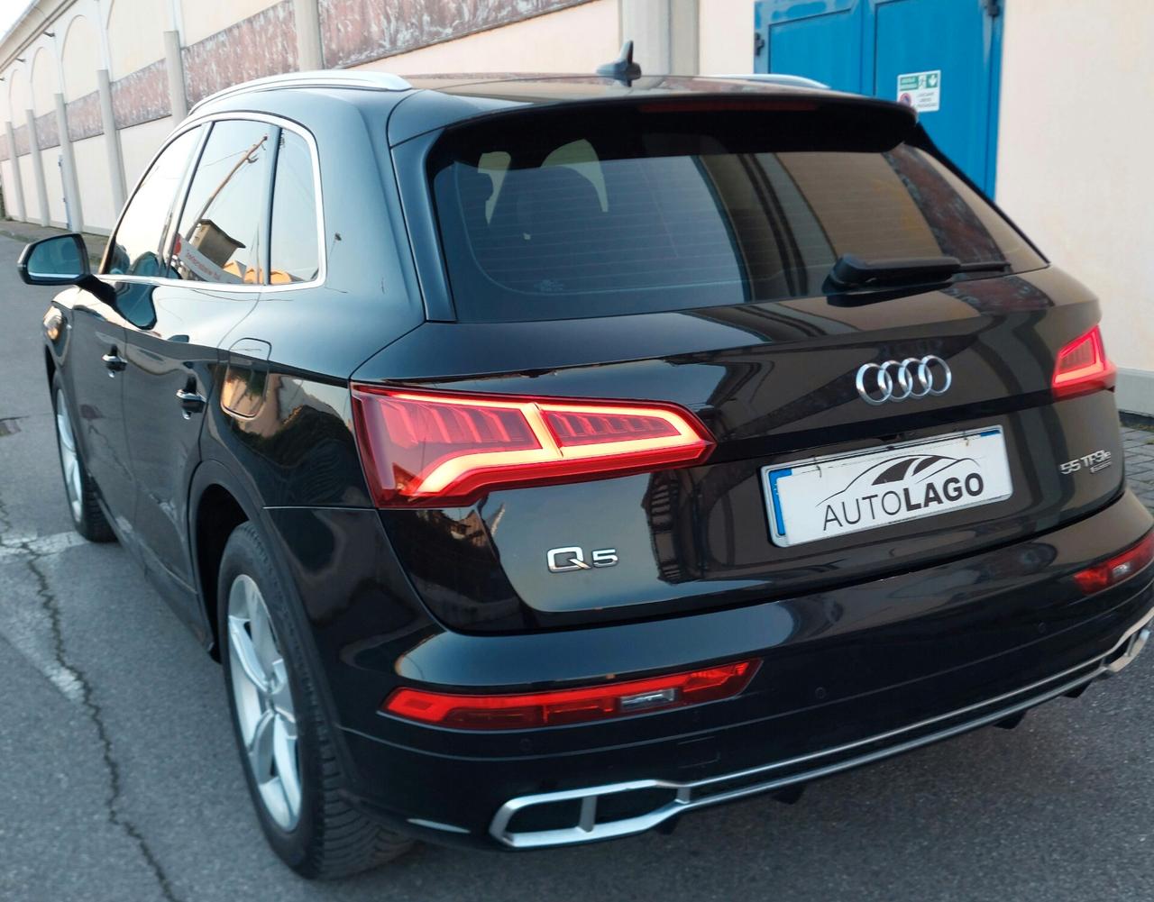 Audi Q5 55 TFSI e quattro S- tronic S- line plus