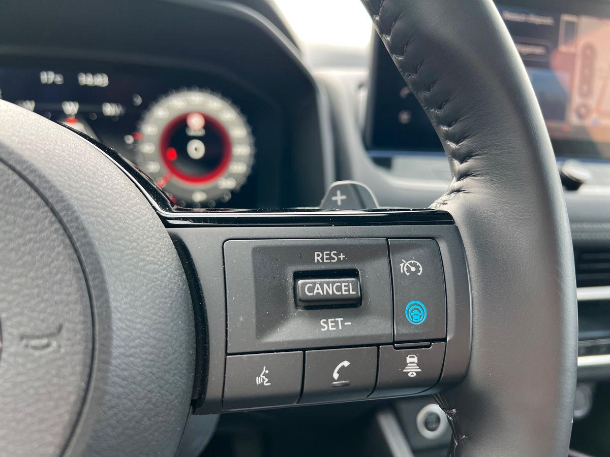 NISSAN N-CONNECTA 2WD