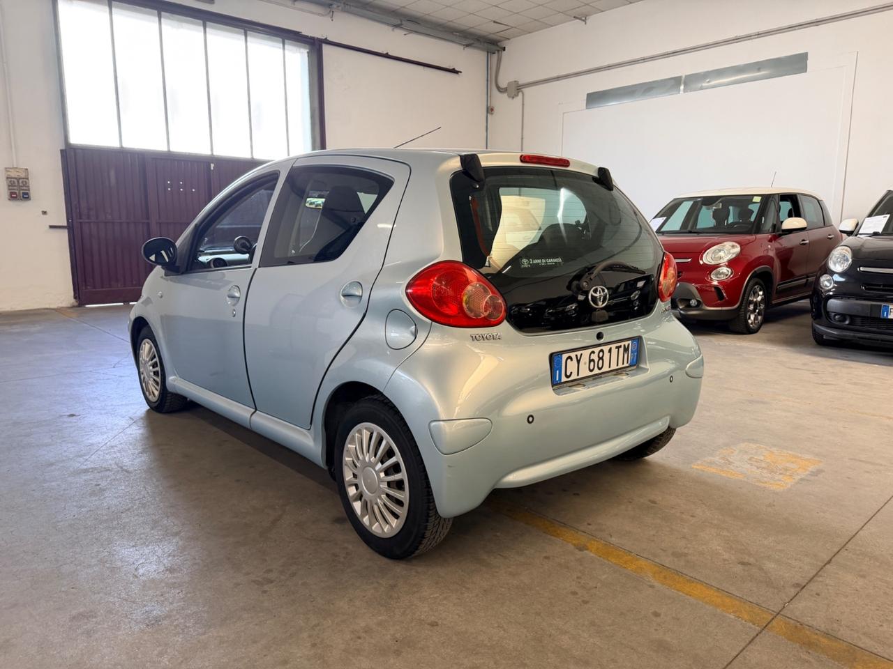 Toyota Aygo 1.0 12V VVT-i 5 porte