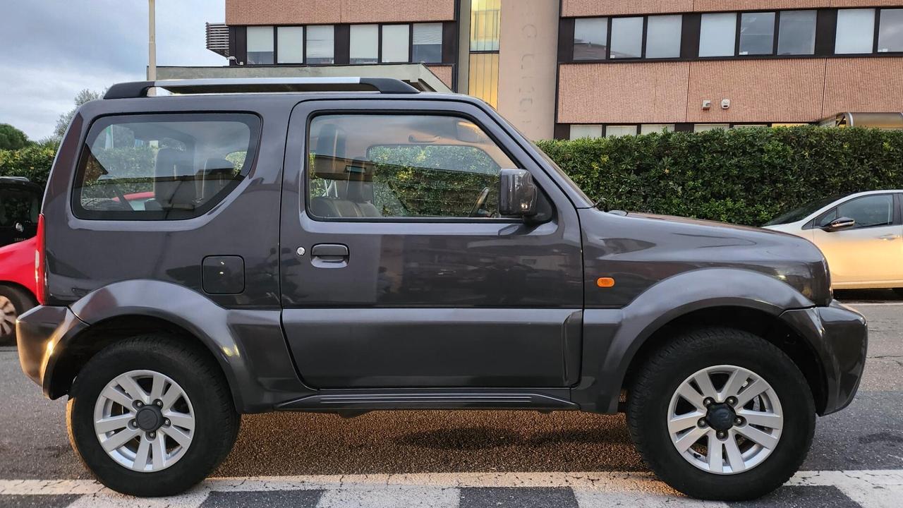 Suzuki Jimny 1.3i 16V cat 4WD Special