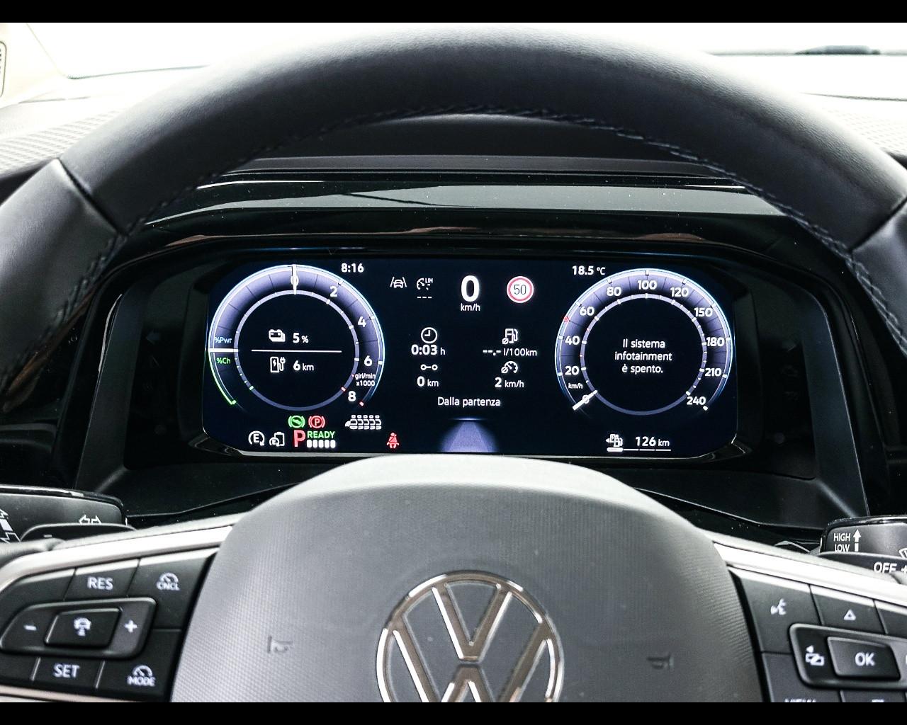 VOLKSWAGEN Multivan 7ª '21-> - Multivan 1.5 PHEV DSG 4Motion Space