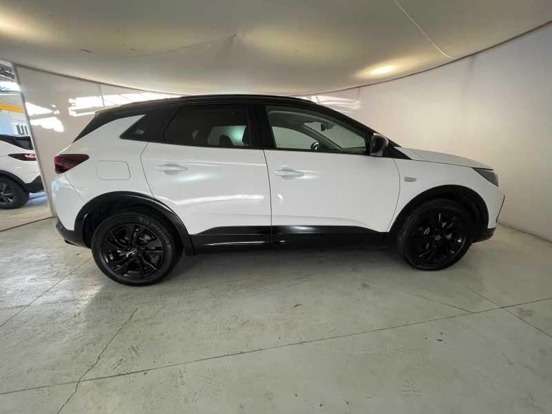 OPEL GRANDLAND GS HYBRID 136 HP