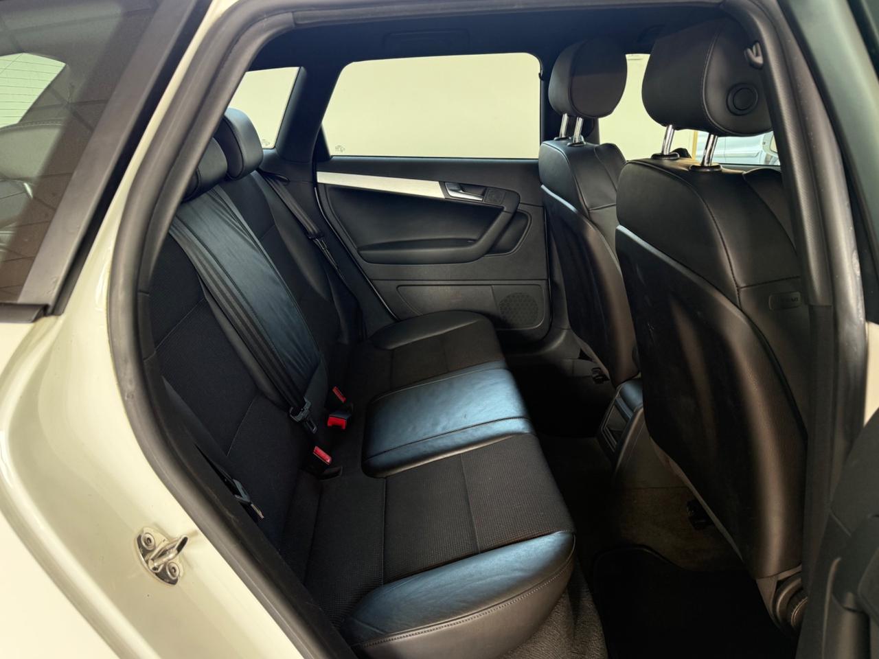 Audi A3 2.0 TDI F.AP. Ambition S line