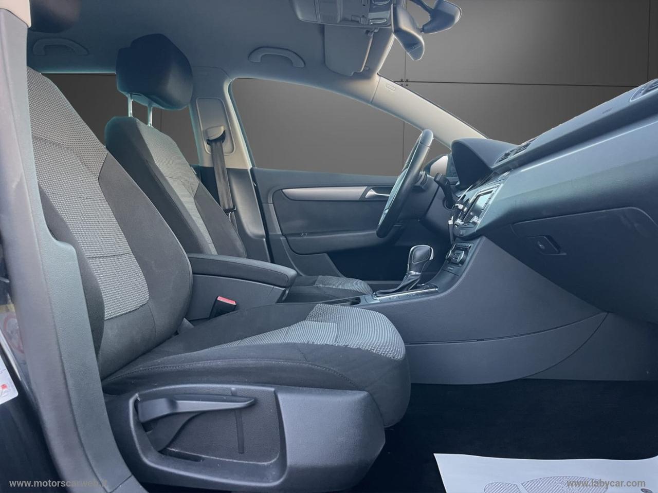 VOLKSWAGEN Passat 2.0 TDI DPF Var. DSG Highline