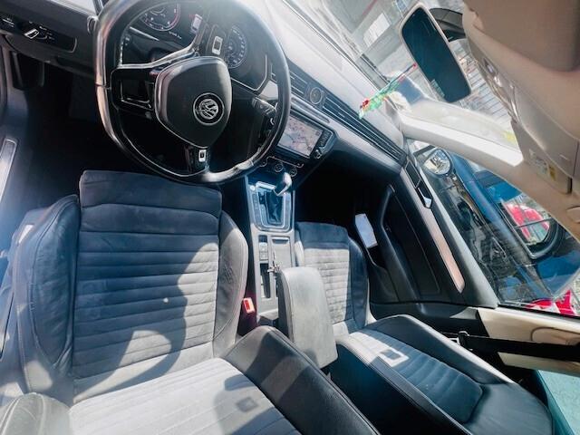 Volkswagen Passat 2.0 TDI DSG Highline BlueMotion Technology