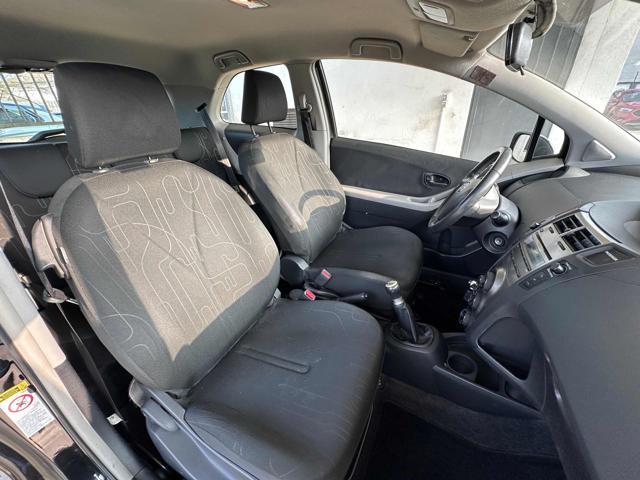 TOYOTA Yaris 1.0 3 porte OK NEPATENTATI BLUETHOOT