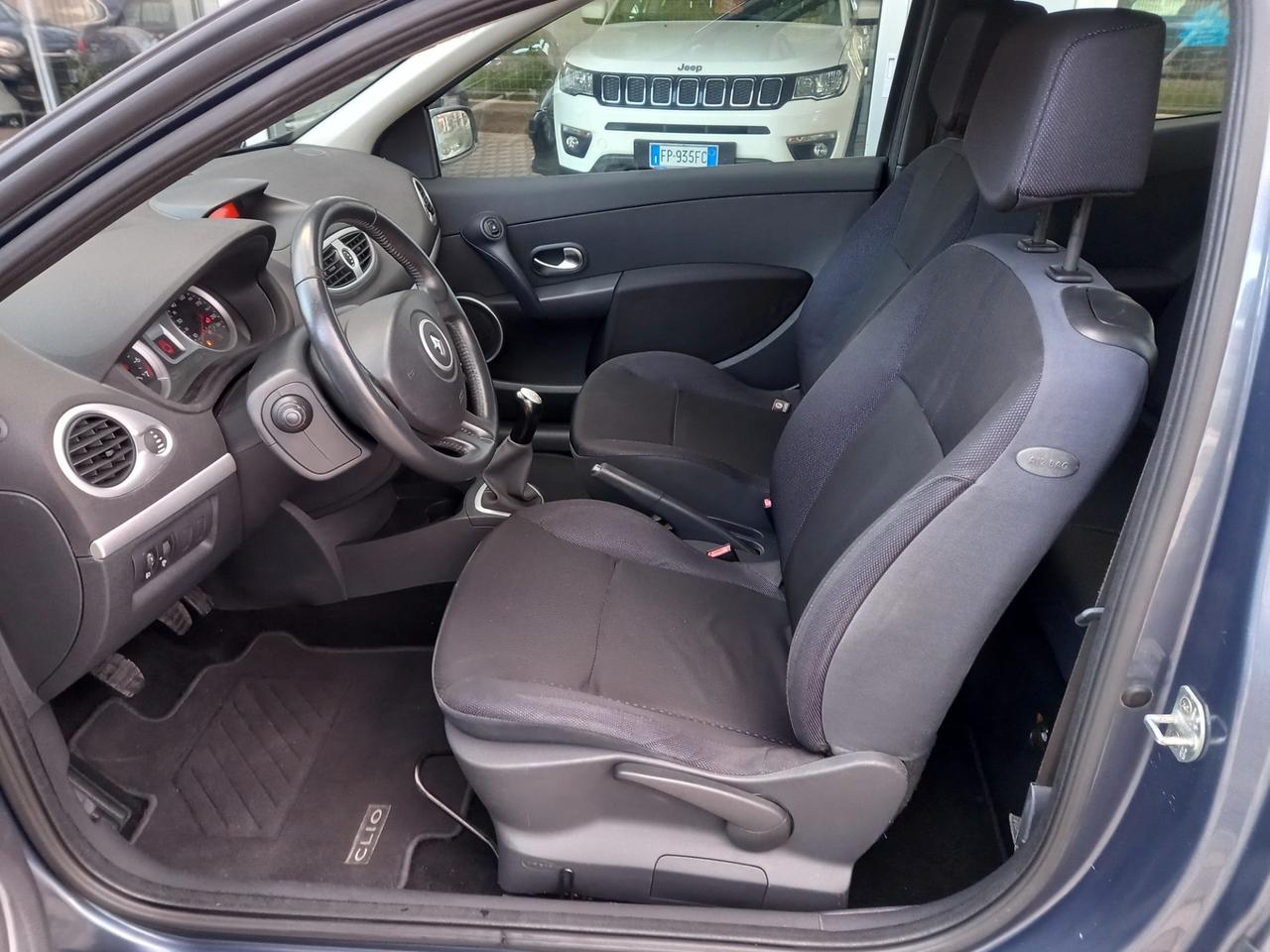 Renault Clio 1.2 16v DYNAMIQUE ACCESSORIATA SOLI 105.000 KM