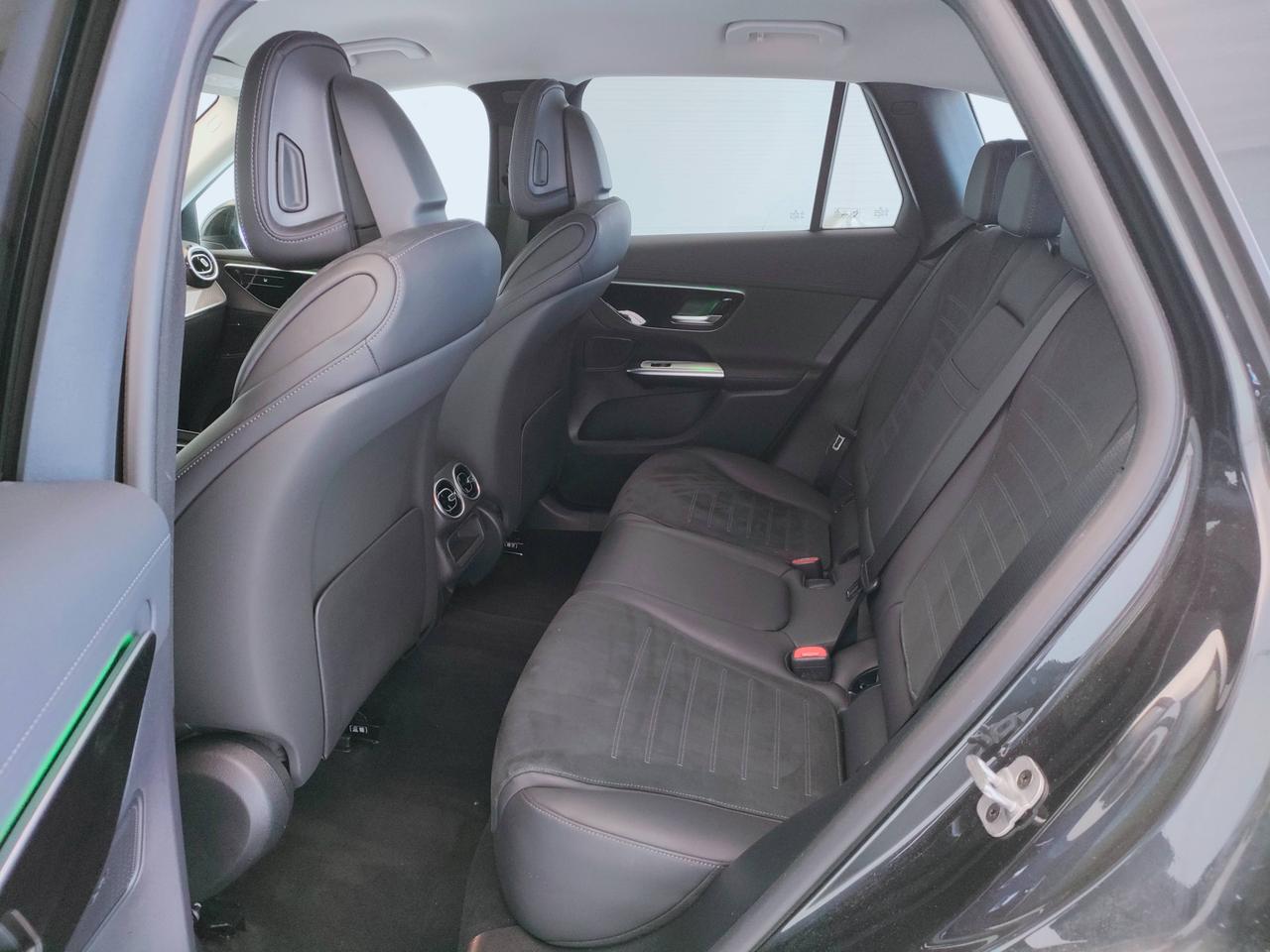 Mercedes-Benz GLC - X254 - GLC 220 d AMG Line Advanced 4matic auto