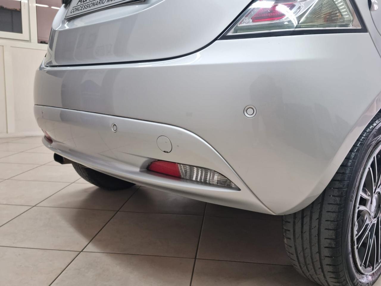 LANCIA YPSILON 1.2 69cv GOLD