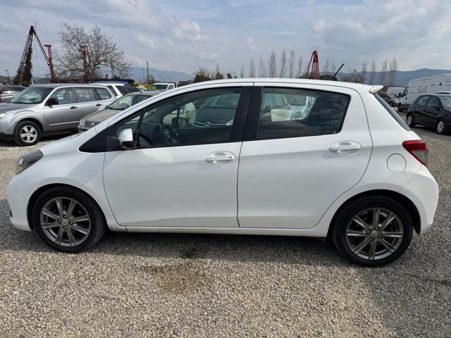 TOYOTA Yaris 1.4 D-4D 5p Active CAMBIO AUTOMATICO