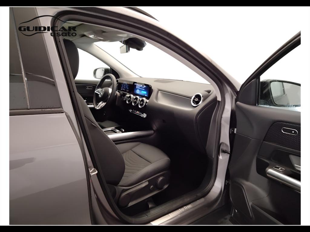 Mercedes-Benz GLA-H247 2023 - GLA 200 d Progressive Advanced auto