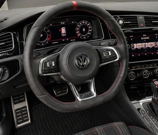Volkswagen Golf GTI Performance 2.0 245 CV TSI DSG 5p. BMT