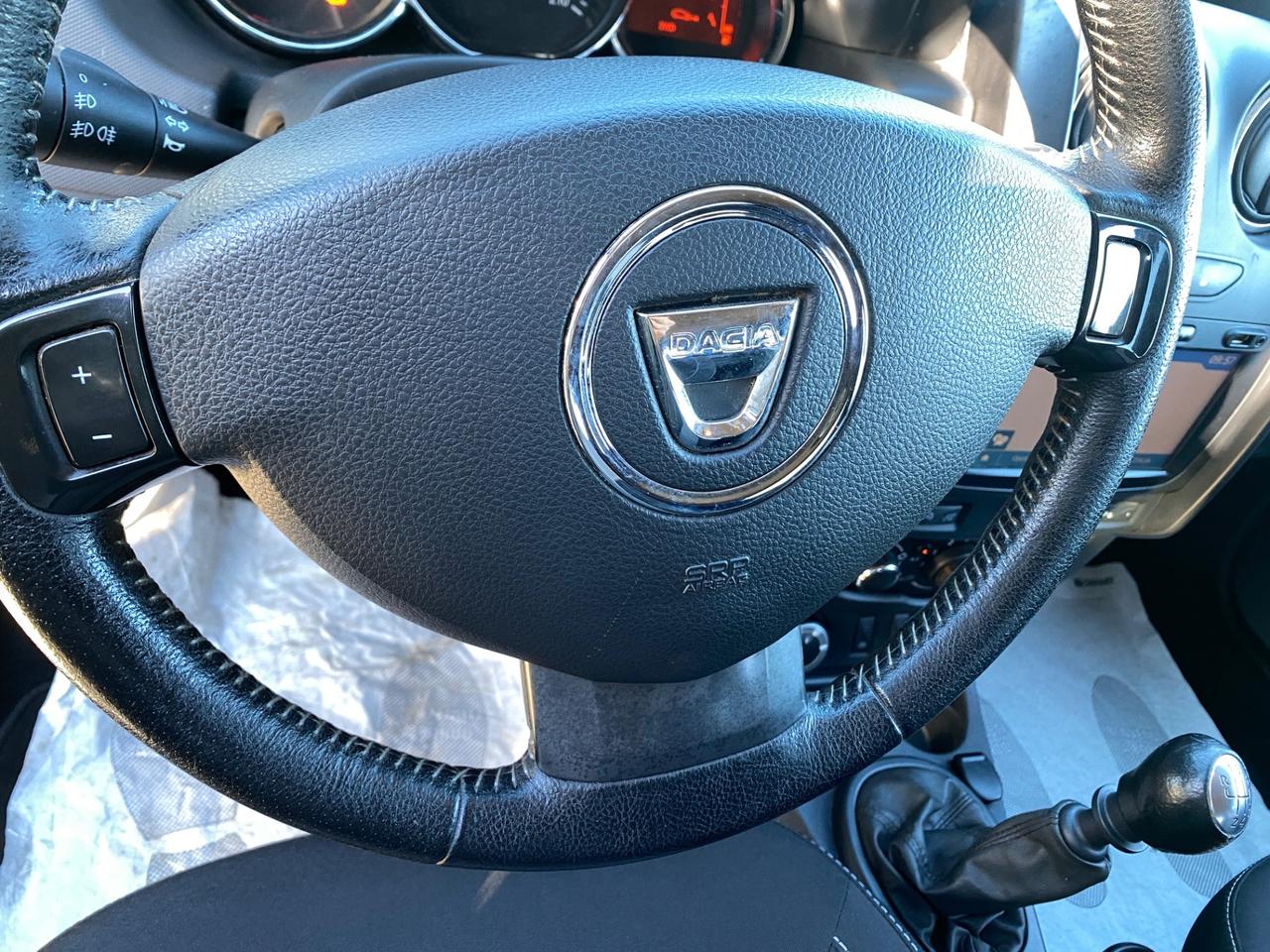 Dacia Duster 1.5 dCi 110CV 4x4 INSERIBILE E DISINSERIBILE ---KM CERTIFICATI DACIA