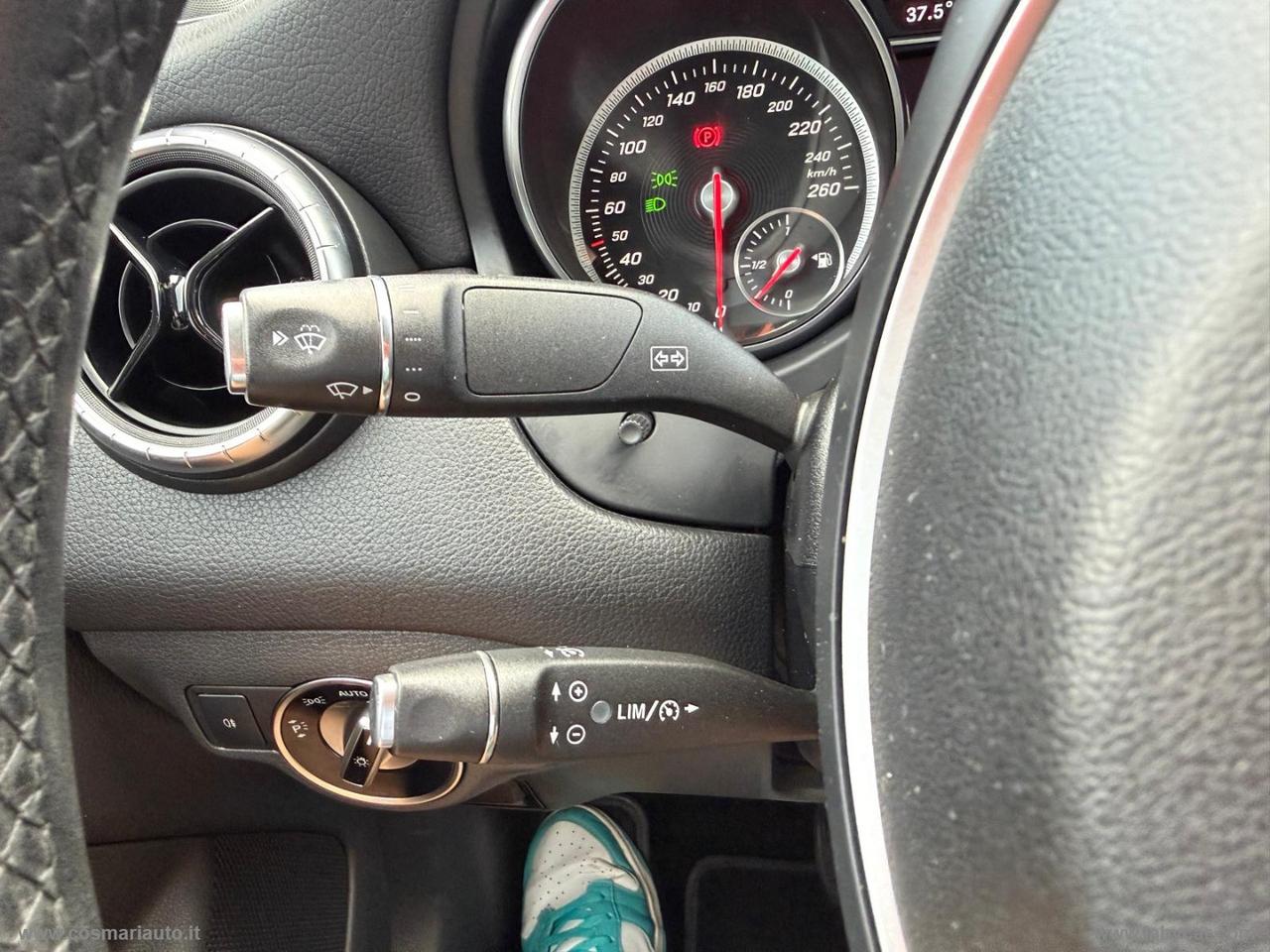 MERCEDES-BENZ CLA 200 d Automatic SPORT