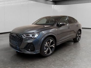 Audi Q3 Sportback 40 2.0 tdi Identity Black quattro 193cv s-tronic