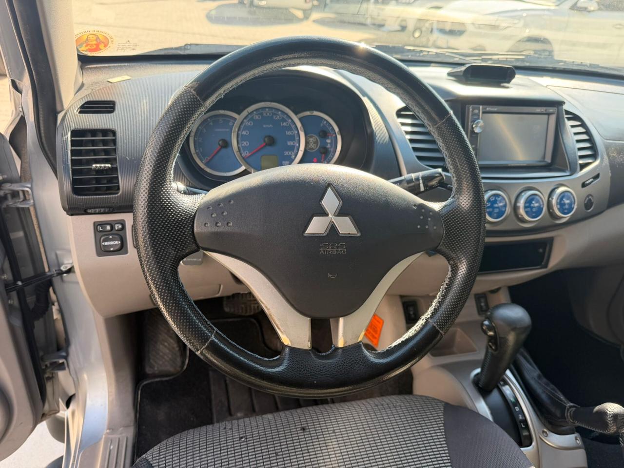 Mitsubishi L200 2.5 DI-D/136CV Double Cab Invite