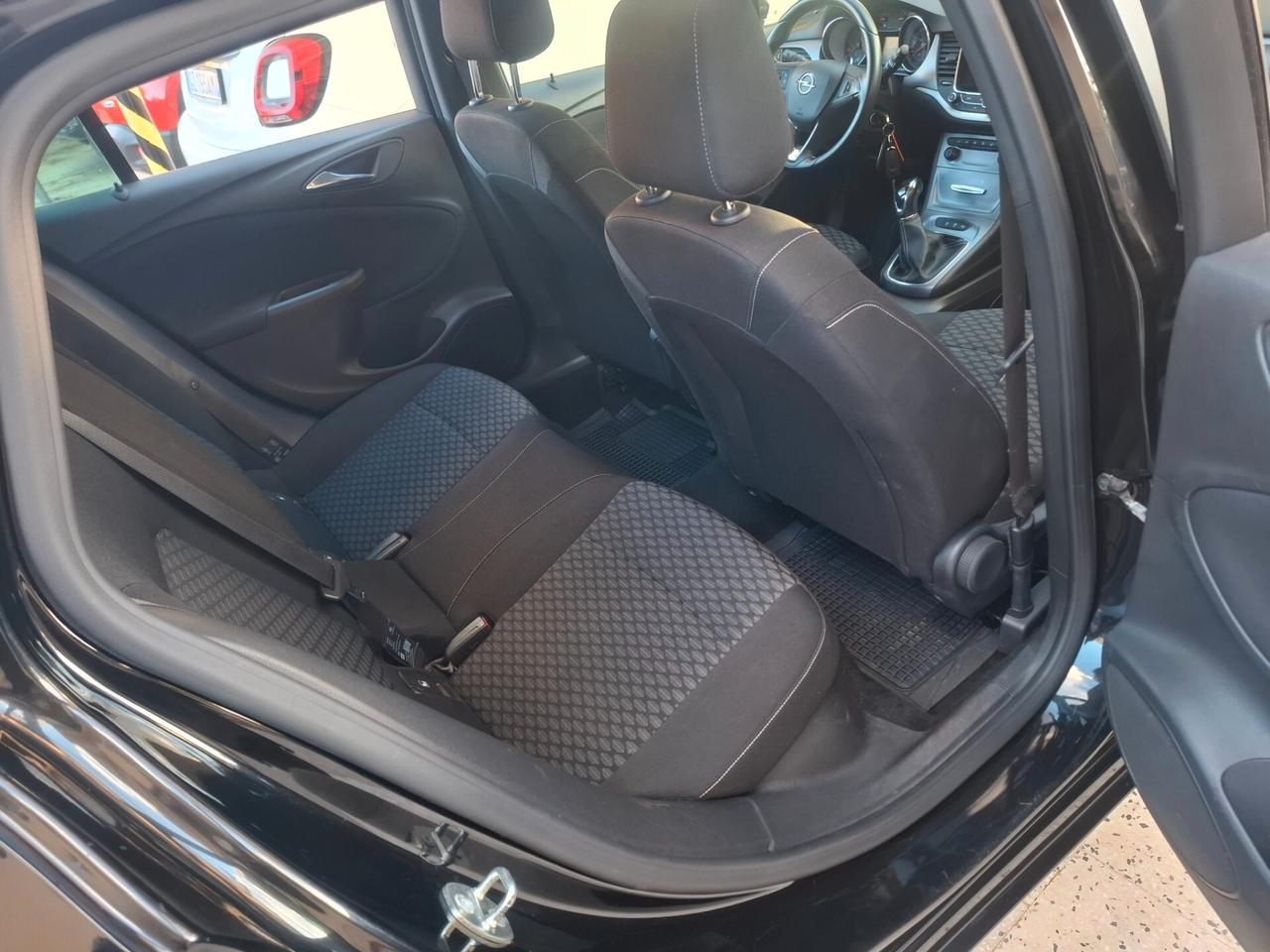 Opel Astra Sports Tourer - 1.6 CDTI Online Edition|