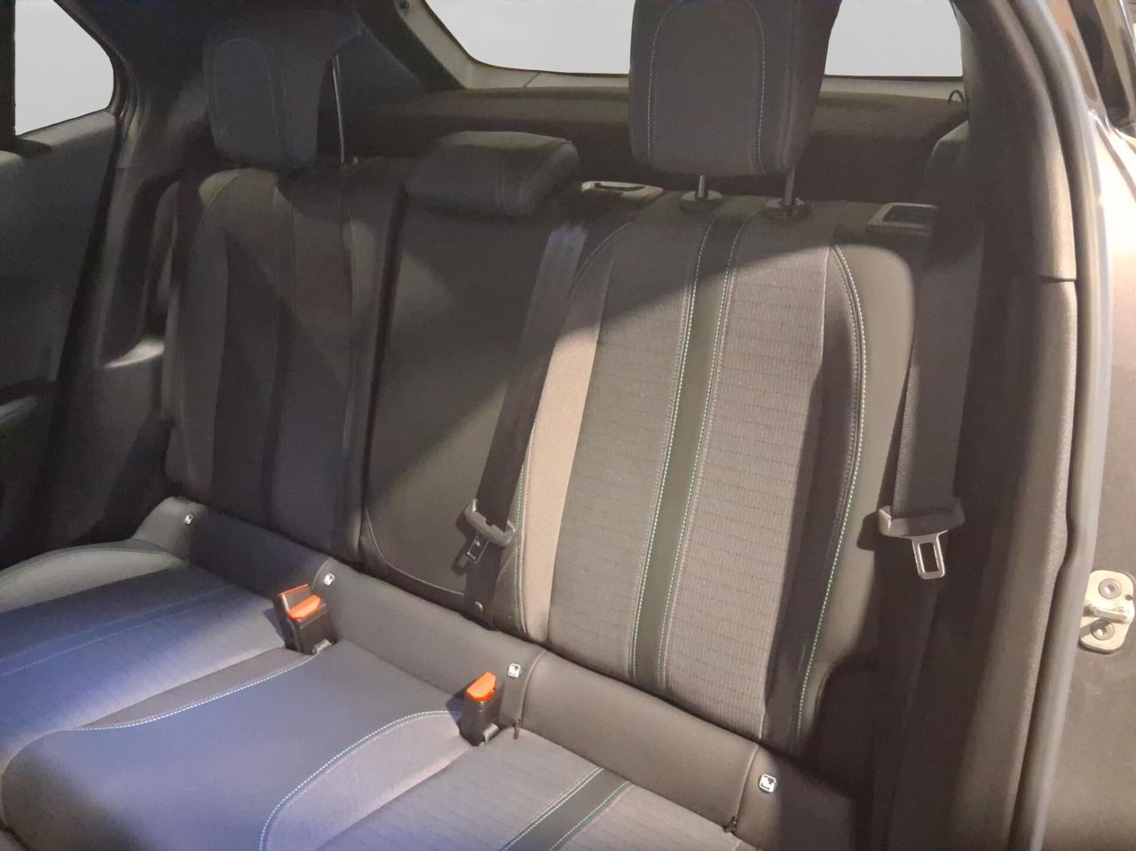 Peugeot 2008 PureTech 130 S&S EAT8 Allure Pack