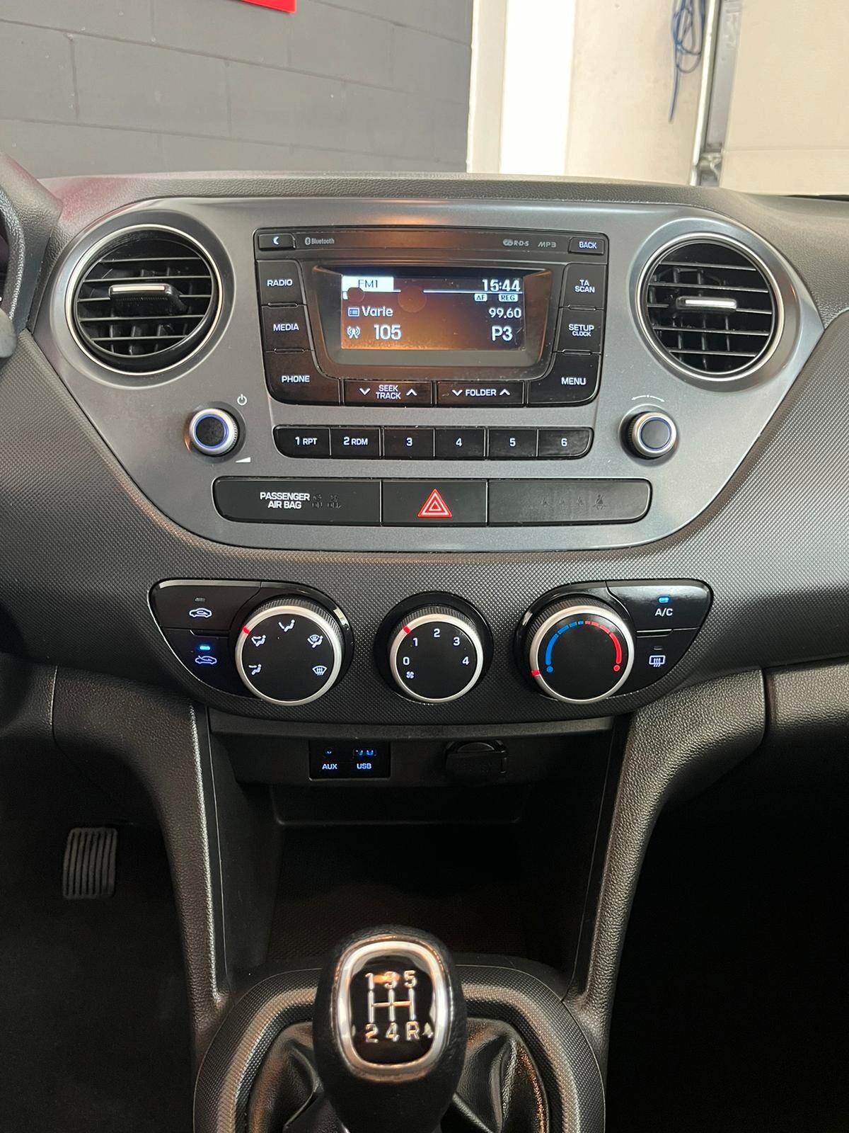 Hyundai i10 1.0 Prezzo NON vincolato a formule di finanziamento