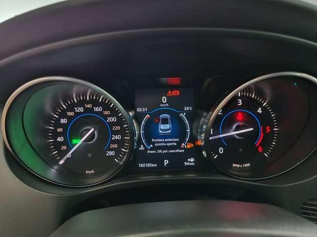 Jaguar F-Pace 2.0d Portfolio AWD 240cv Auto Navi + Camera