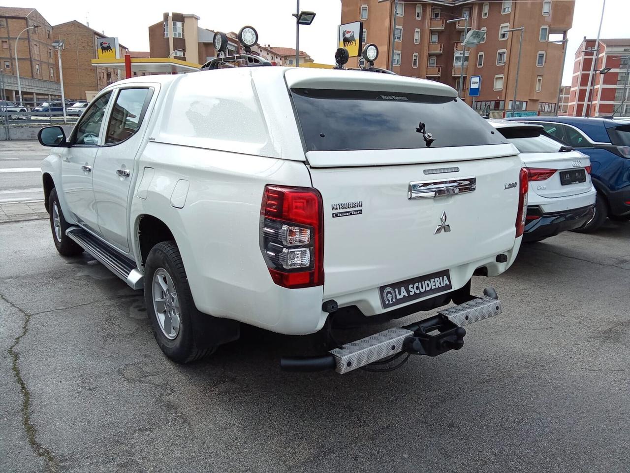 Mitsubishi L200 2.3 D Double Cab 4x4 Super Select Diamond