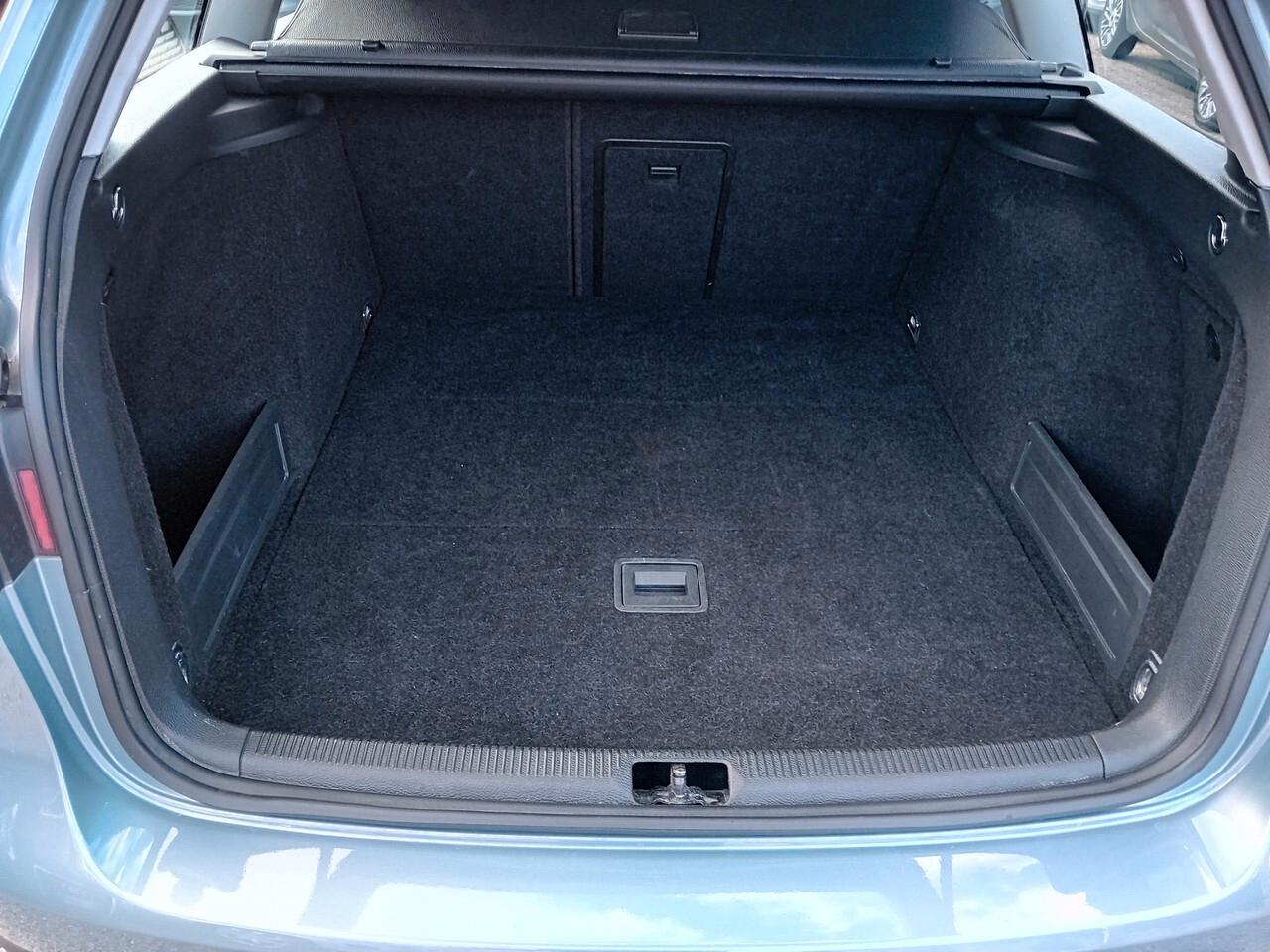 Volkswagen Passat 2.0 TDI DPF Var. Comfortline