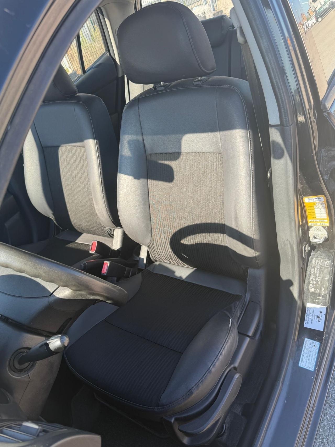 Kia Picanto 1.0 12V Life Bi-Fuel