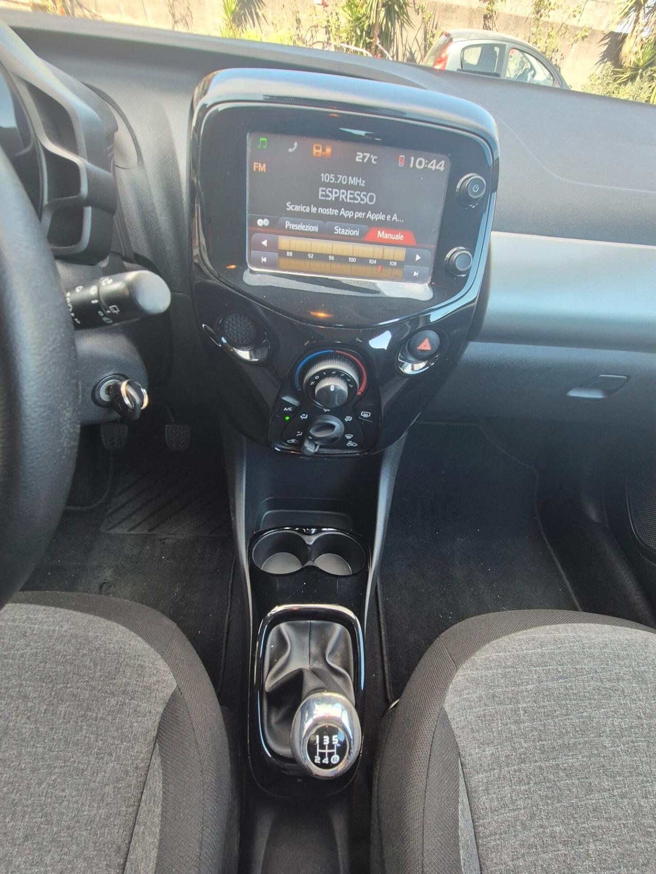 Citroen C1 1.0 Benzina 5 porte SHINE