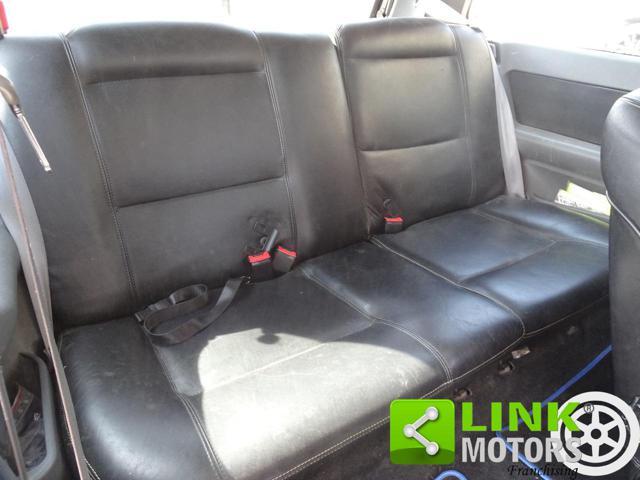 RENAULT Clio 1.8i 16V