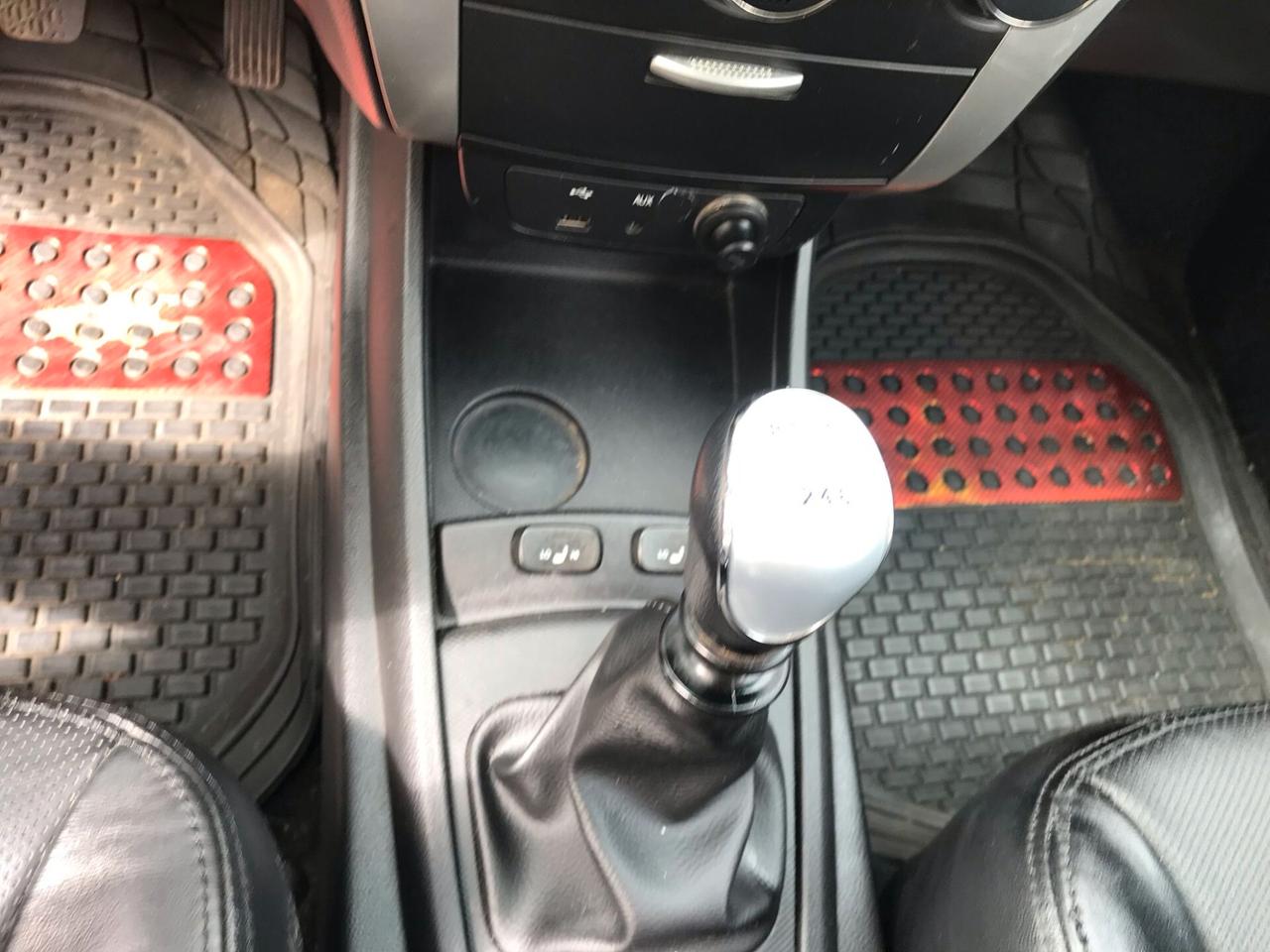 Ssangyong Korando 2.0 e-XDi 175 CV 2WD MT Classy