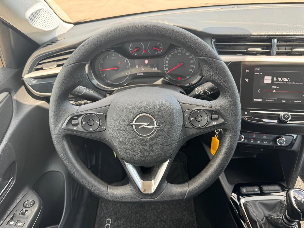 OPEL CORSA 1.5 D 100cv 2023 con 16.000km