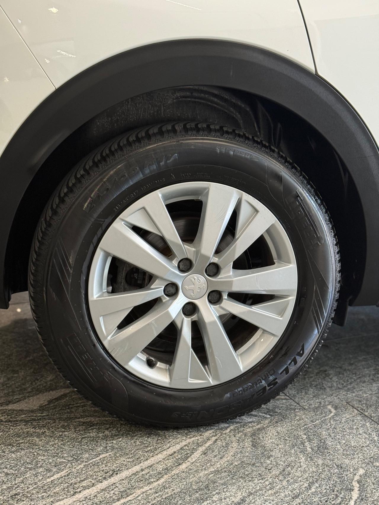 Peugeot 3008 BlueHDi 130 S&S Allure