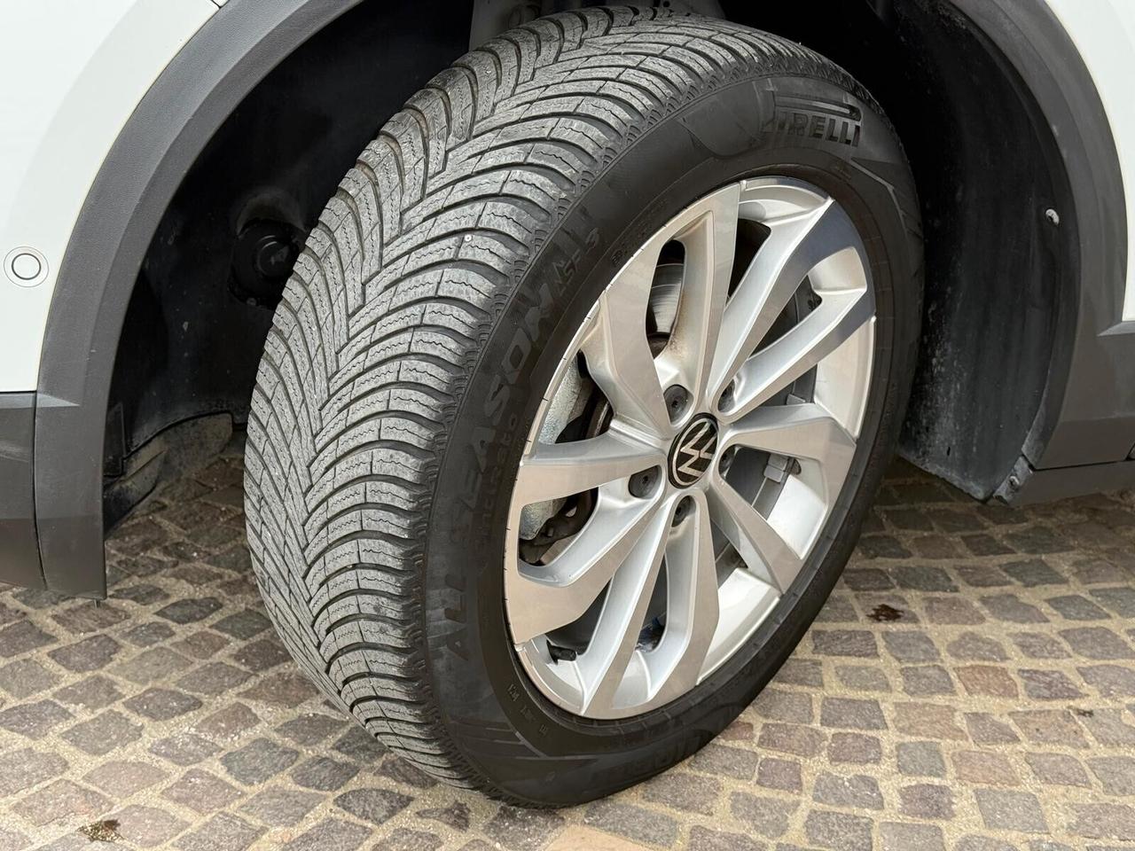 Volkswagen T-Roc 2.0 TDI 115cv 2023 UNICA