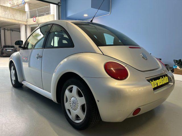 VOLKSWAGEN New Beetle 1.9 TDI