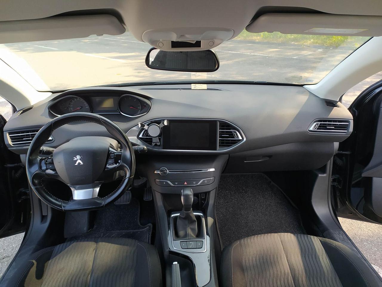 Peugeot 308 GT Line 1.6 Blue HDI 120 #6324