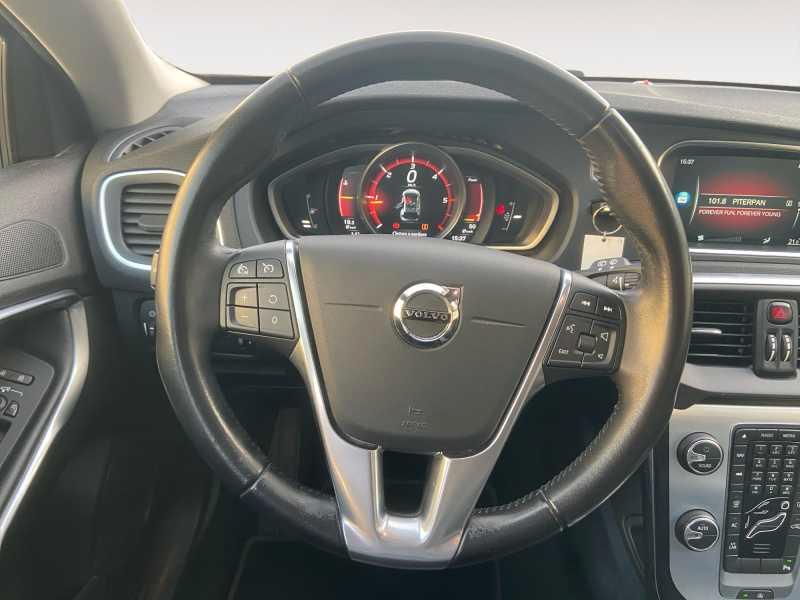 VOLVO V40 Cross Country 2.0 D2 Ocean Race