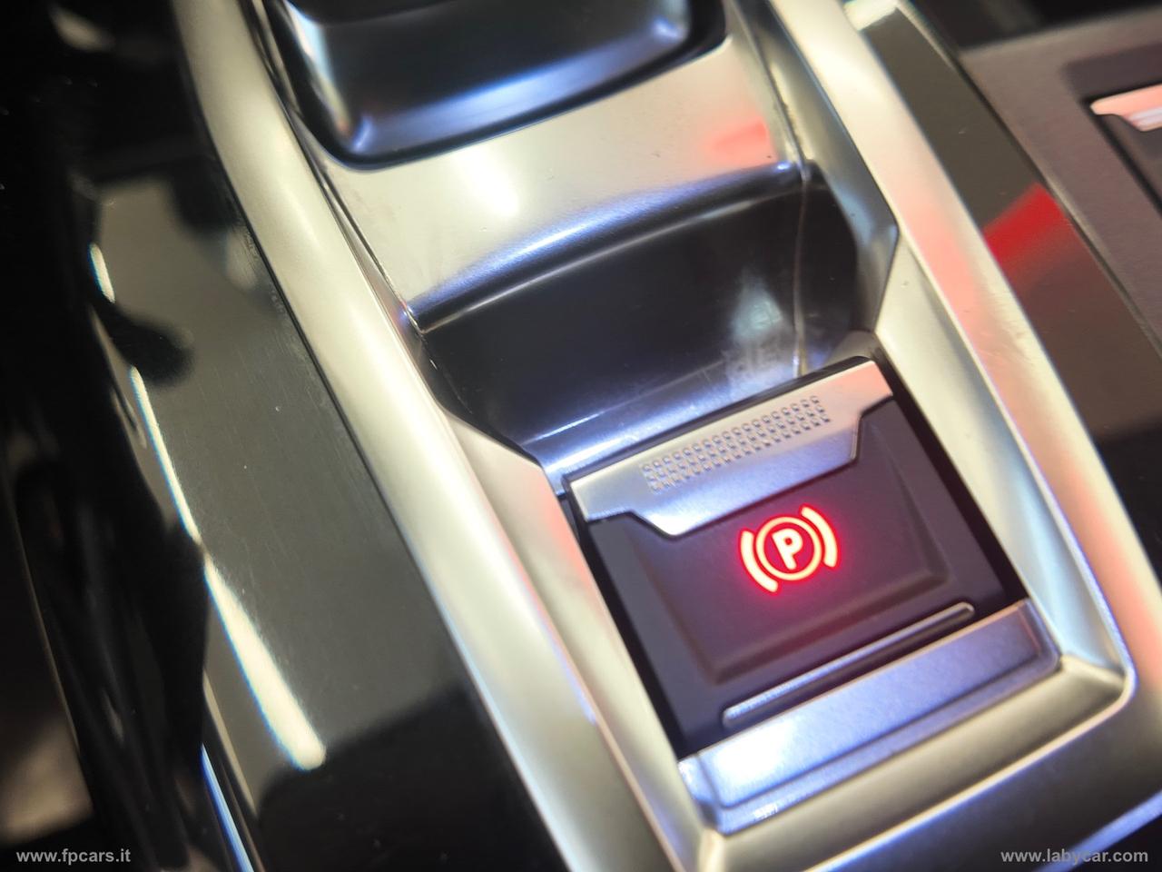 PEUGEOT 3008 BlueHDi 130 S&S EAT8 Allure