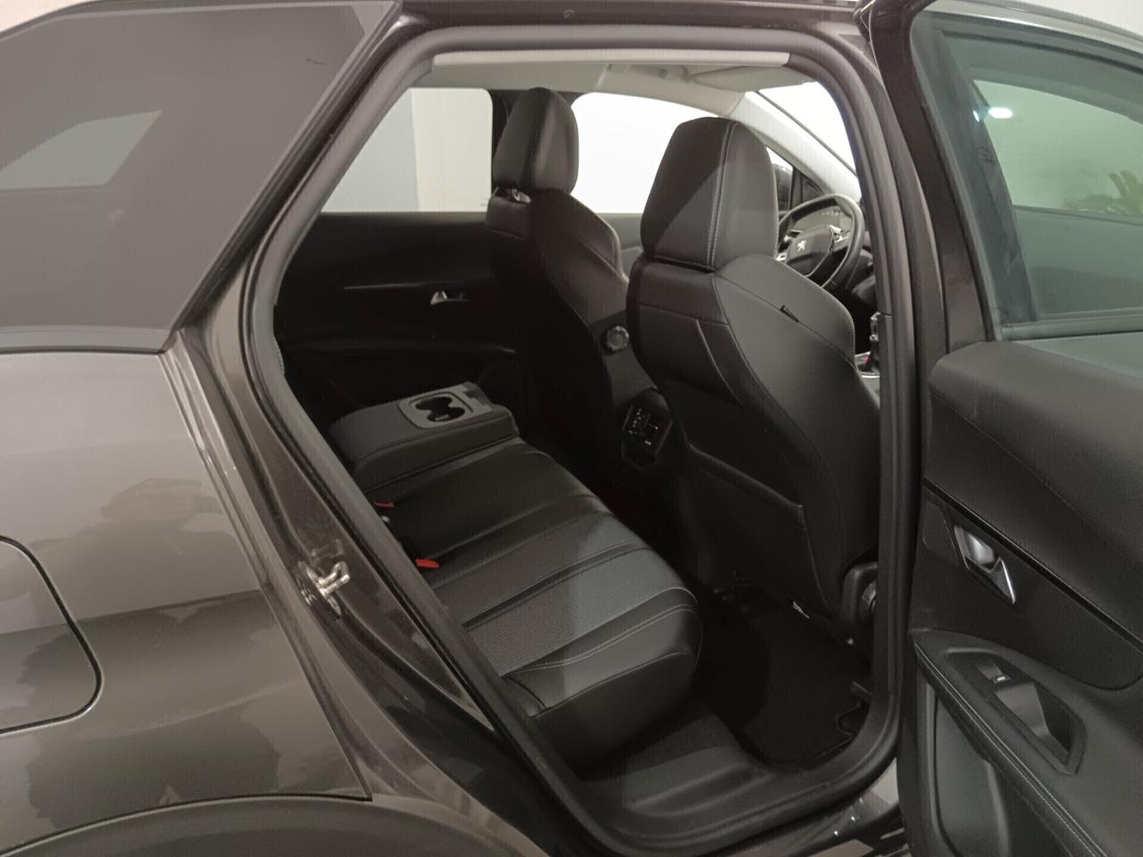 Peugeot 3008 BlueHDi 130 S&S Allure