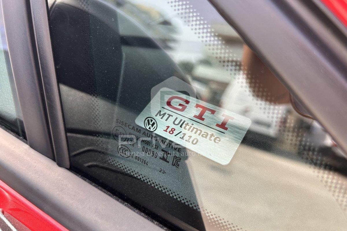 VOLKSWAGEN Golf 2.0 TSI GTI Ultimate