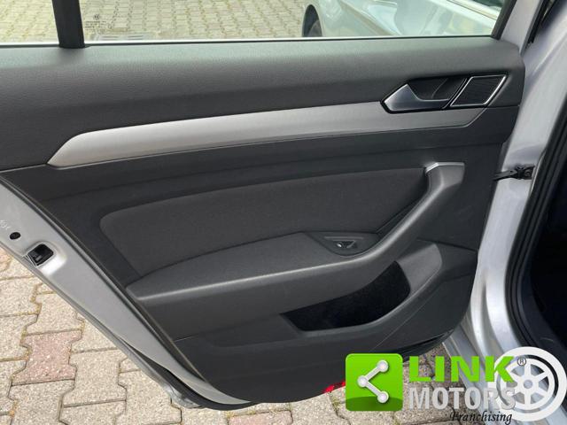 VOLKSWAGEN Passat Variant 2.0 TDI Business BlueMotion Tech.
