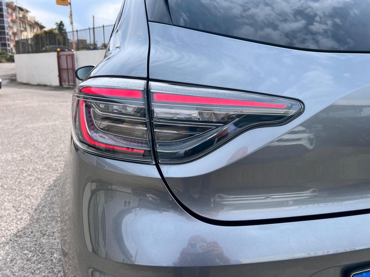 Renault Clio TCe 90 CV 5 porte Techno