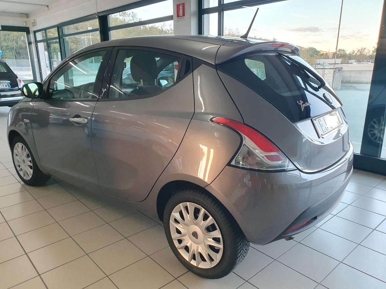 Lancia Ypsilon 1.3 MJT 16V 95 CV 5 porte S&S Gold