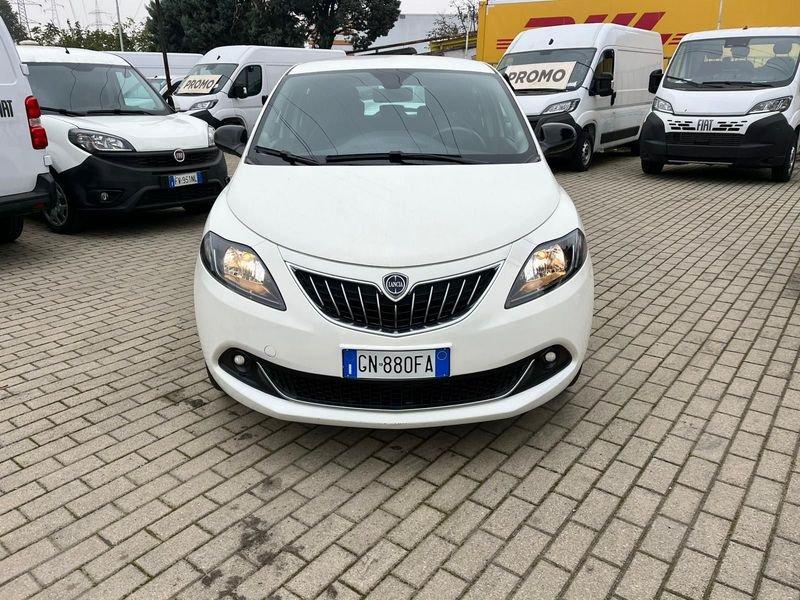 Lancia Ypsilon 1.0 FireFly 5 porte S&S Hybryd Gold