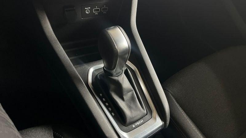 Renault Clio 5 Porte 1.6 E-TECH Hybrid 140cv Zen Auto my21