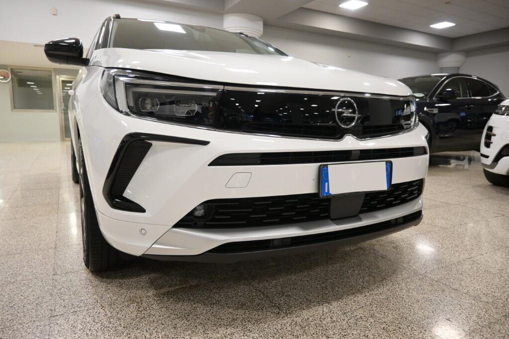 Opel Grandland Ultimate 1.2 Turbo (130 CV) aut.